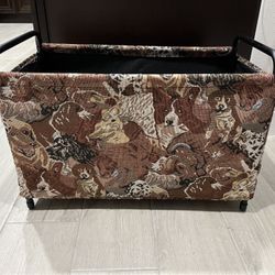 Dog toy box