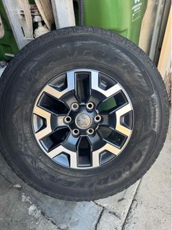 Toyota Tacoma TRD Off-Road Rim 🛞 1