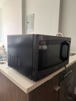 Toshiba Microwave for Sale
