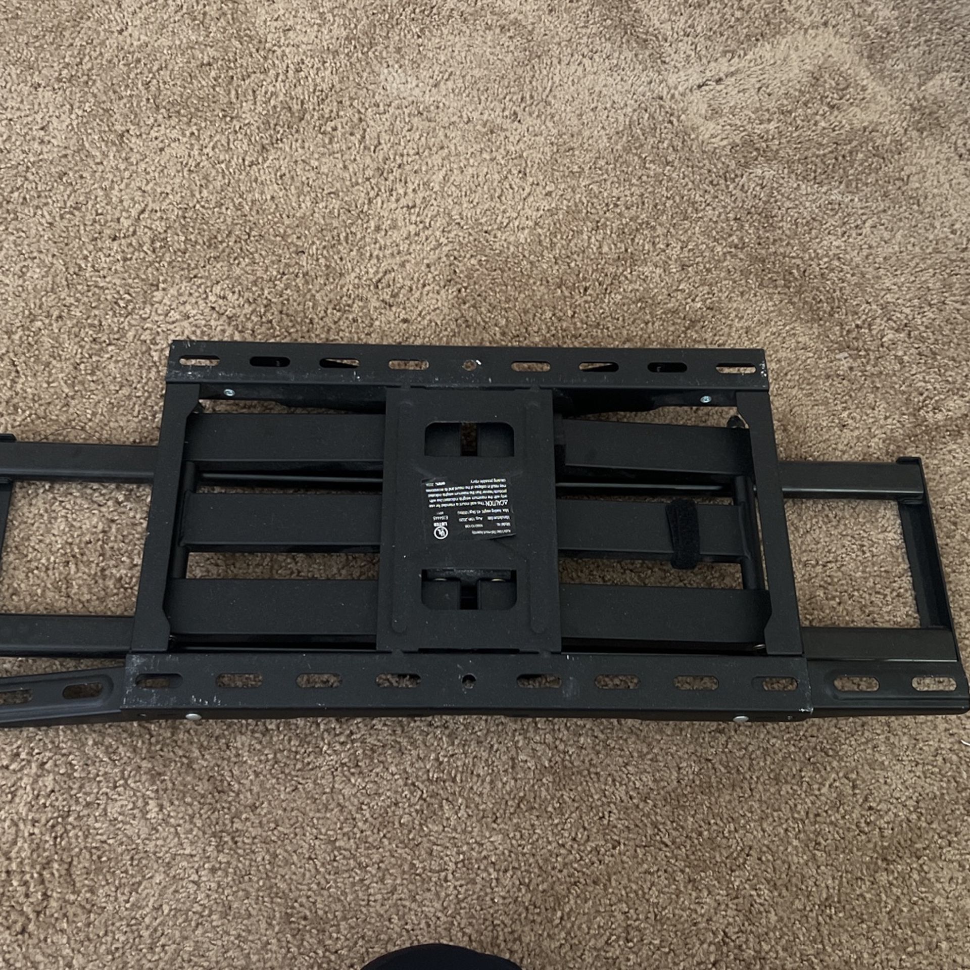 TV Mount 20$