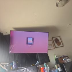 QLED 50 INCH TV FOR SALE