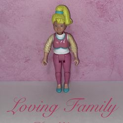 Vintage Fisher Price Loving Family Dream Dollhouse Pink Babysitter Teen Girl Doll Figure