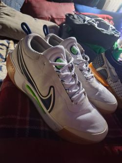 Nike size 9.5