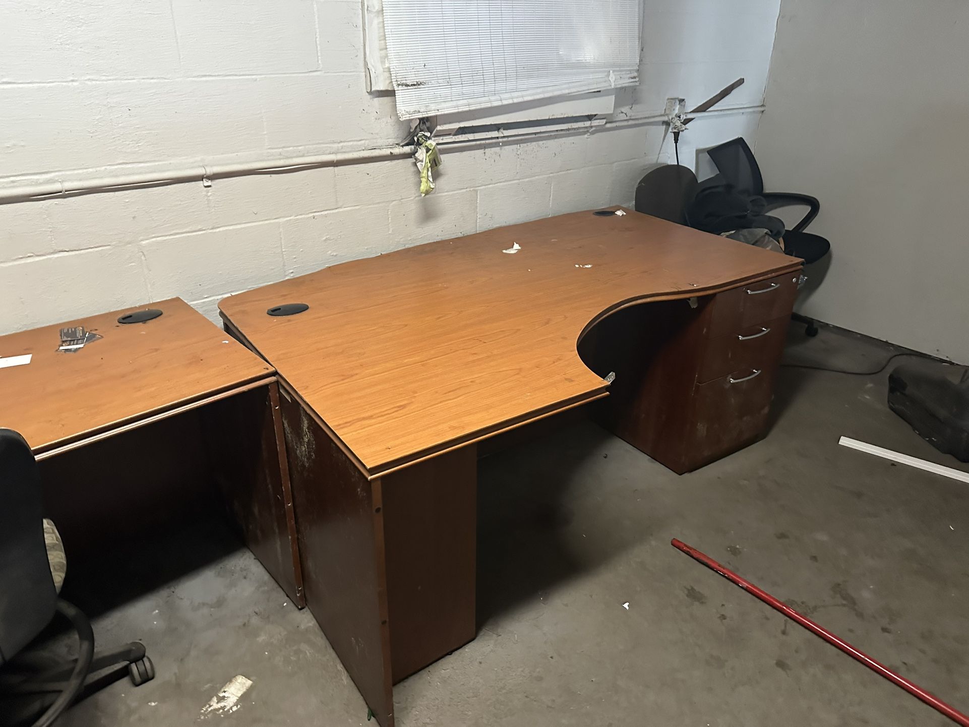 Office Table Chairs Whiteboard