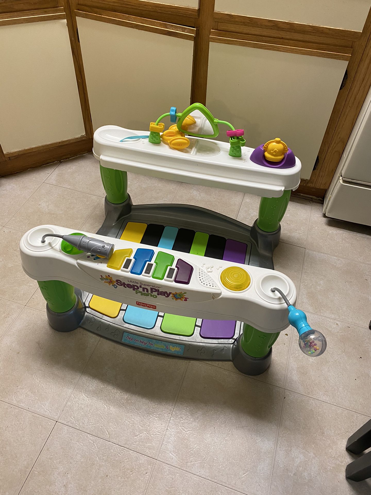 Baby step and play piano