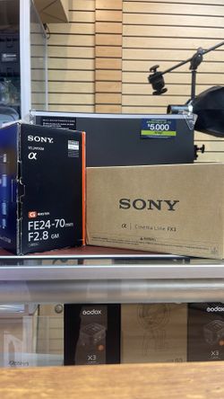 Sony FX3A with Sony FE 24-70mm f2.8