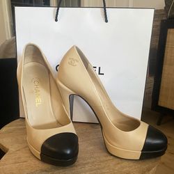 CHANEL / Chanel Pumps / Chanel Heels / Pumps  / Heels