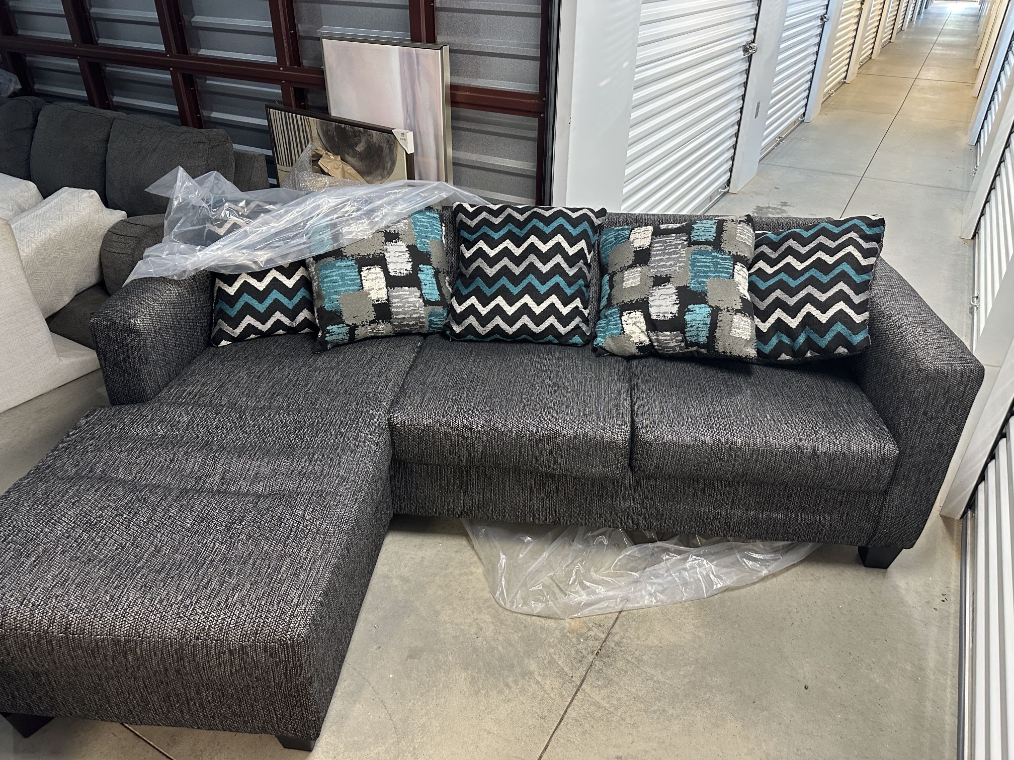Couch With Sectional Chase (BRAND NEW)