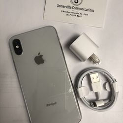 Factory unlocked iPhone x 64 gb, excellent conditions store warranty 