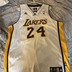 Authentic Stitched Kobe Bryant Jersey Size L Mens