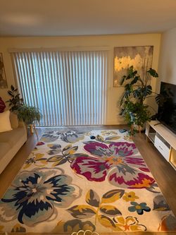 Large Colorful Floral Area Rug 7’6” x 9’