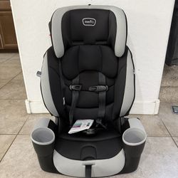 Evenflo Chase LX Harnessed Booster Car Seat (Jameson Gray)