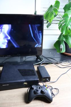 Xbox 360 Tested And Working Great