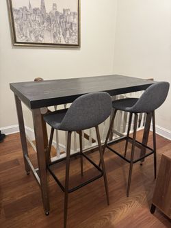 High Table With Stools