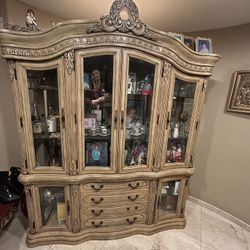 China Cabinet 