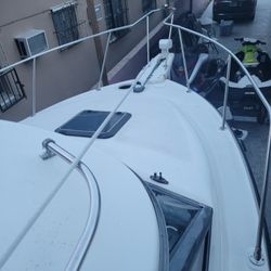 1996 Bayliner pilot 24ft inclosed 
225 outbored OBO