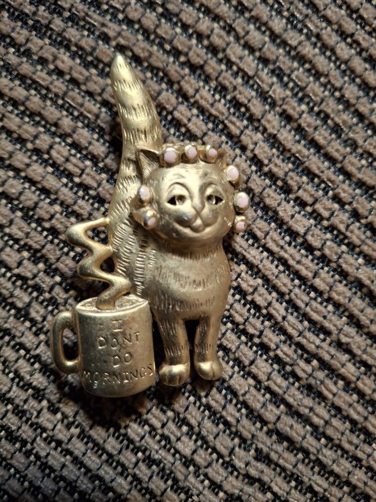 Vintage Danecraft Cat Brooch
