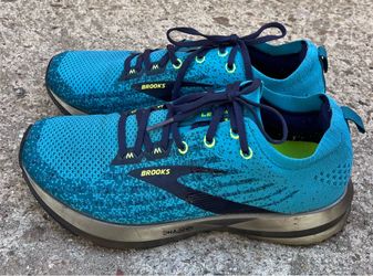 BROOKS RUNNING SHOES