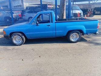1988 Toyota Pick up truck