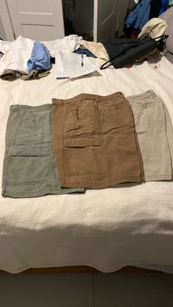 3 Pack Tommy Bahama Dressy Cargo Shorts 34