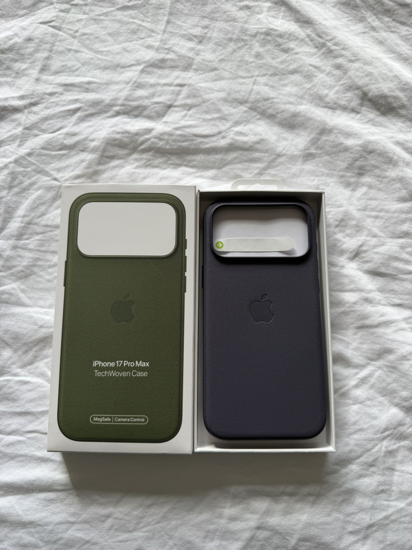 Iphone 17 Pro Max Purple Tech Woven Case