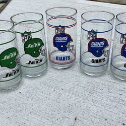 Selling a cool set of 5 collectible NFL glass cups – great for fans or display!