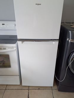 24" top and bottom refrigerator