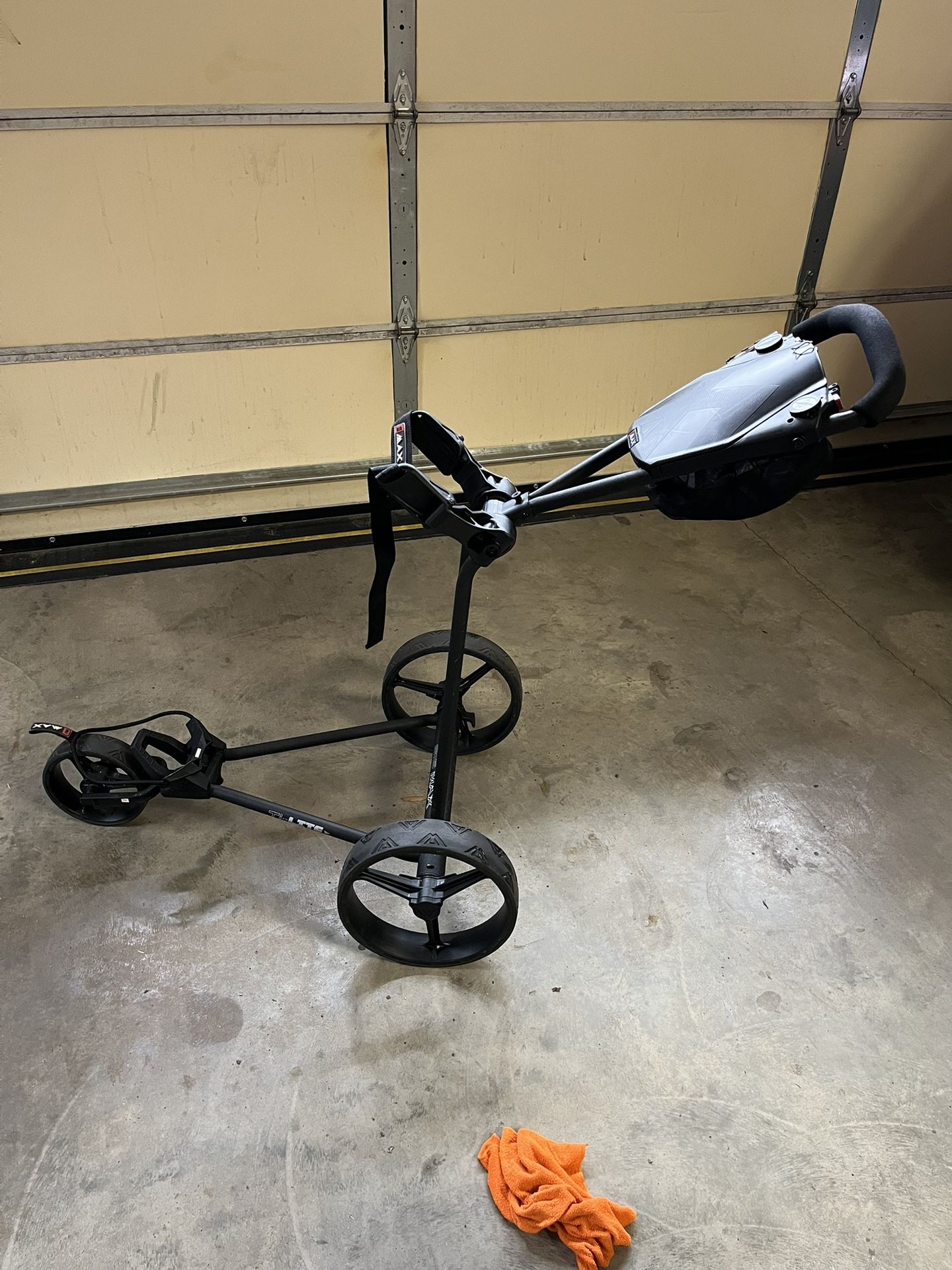 Big Max Ti-Lite Golf Push Cart