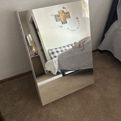 Vanity Mirror