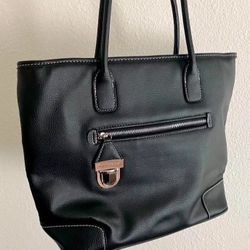 Victoria’s Secret Y2K tote + wristlet 🖤🩷