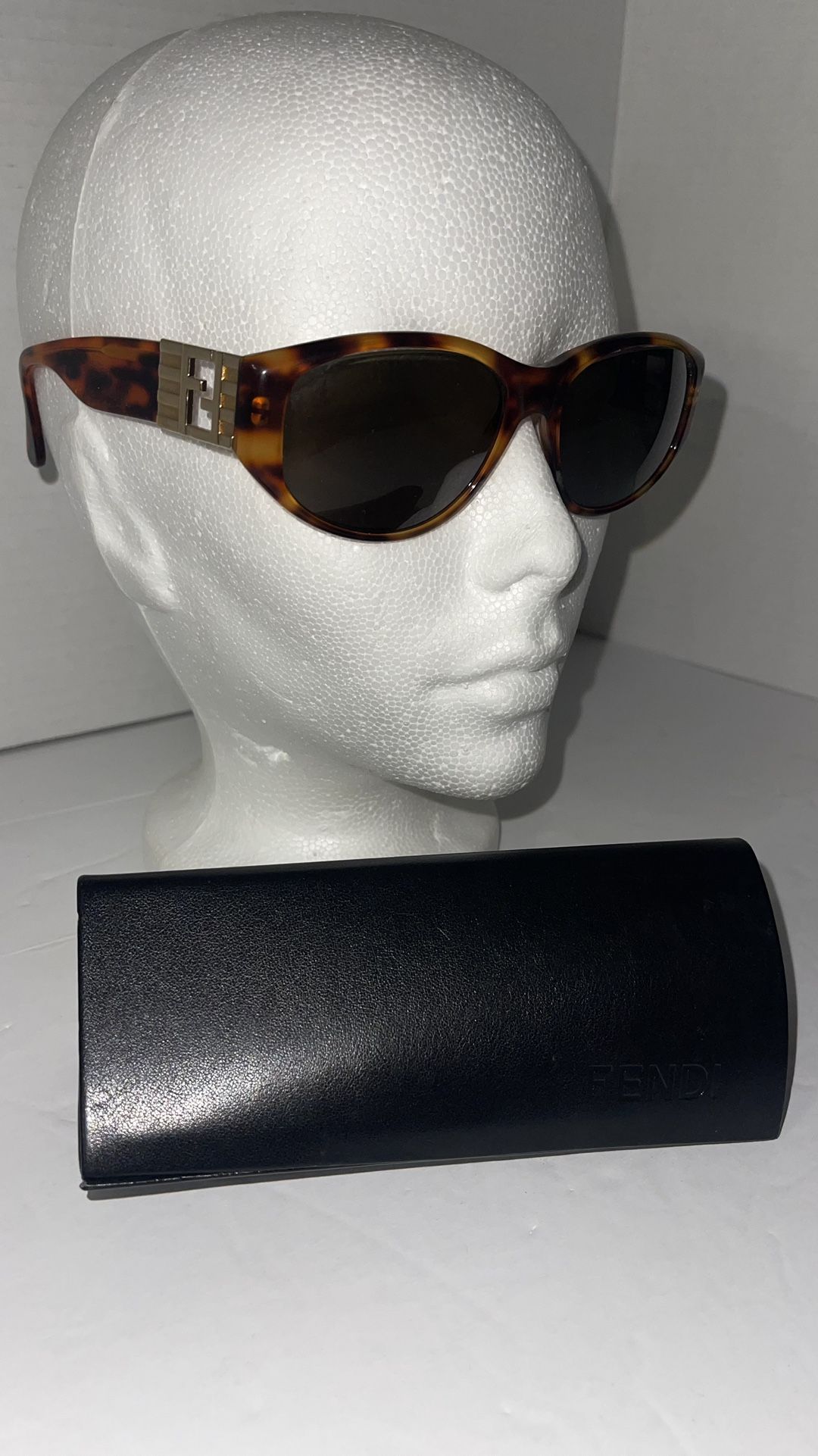 Fendi Sunglasses Demi Amber FS 111