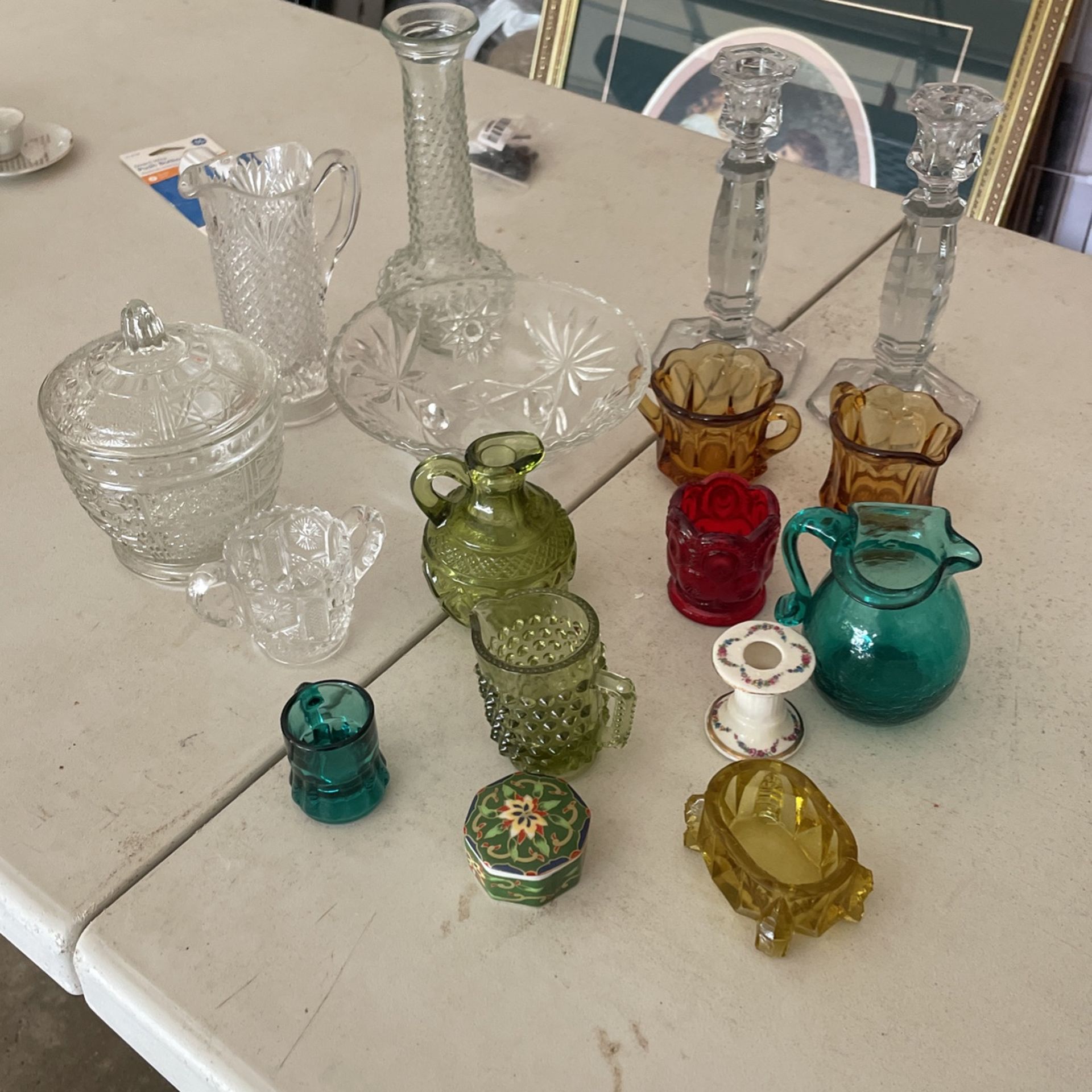 17 Pieces Of Glass Ware