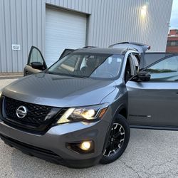 2020 Nissan Pathfinder