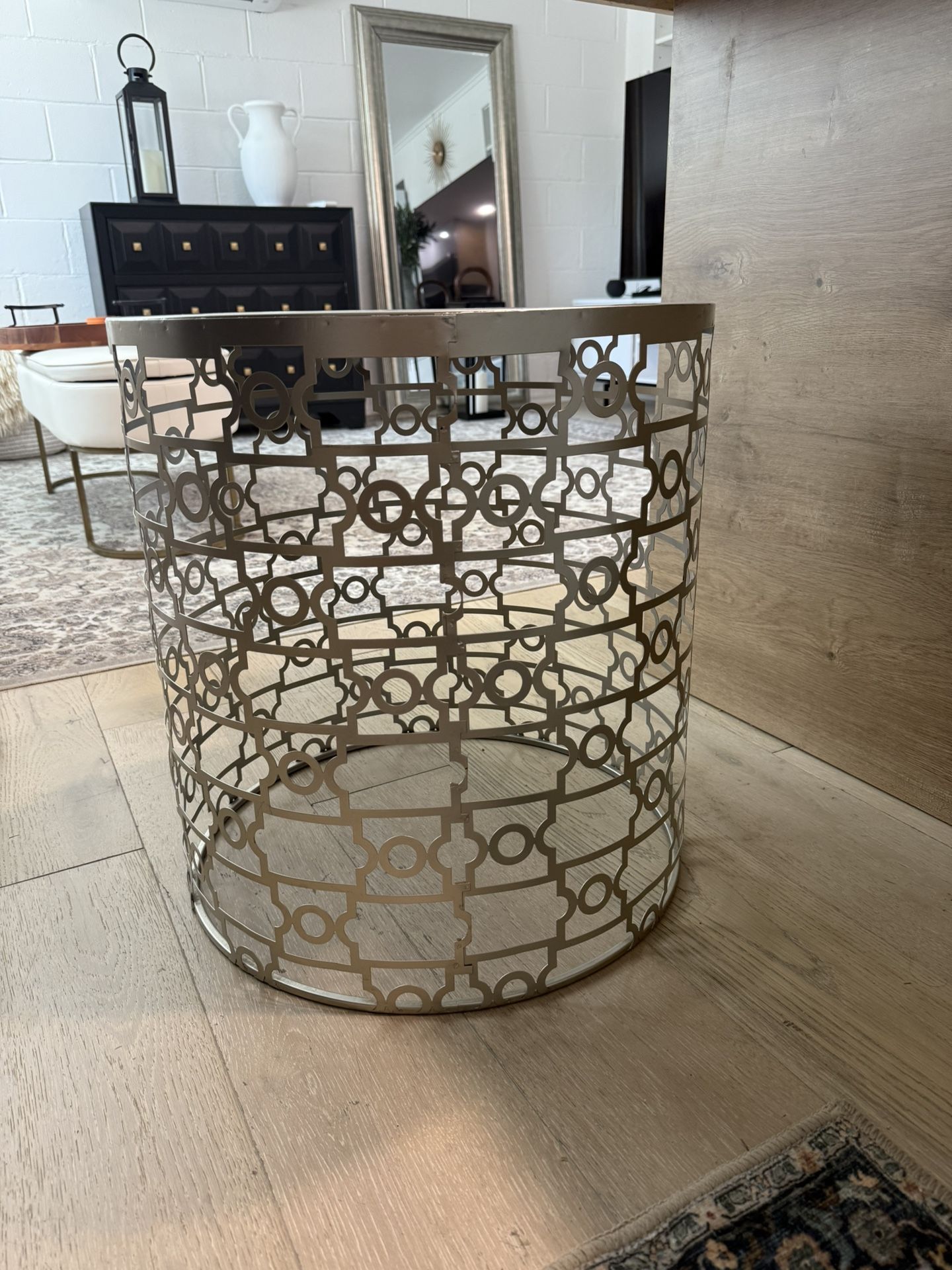 Beautiful Round Table