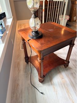 End table real oak dark wood