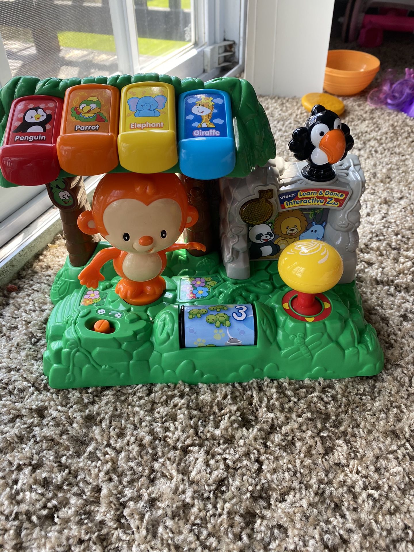 Vtech baby toy (9m+)