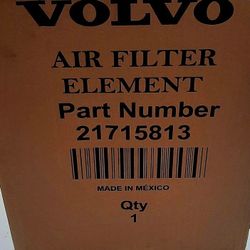 Volvo  Air Filter NEW  OEM FROM VOLVO 