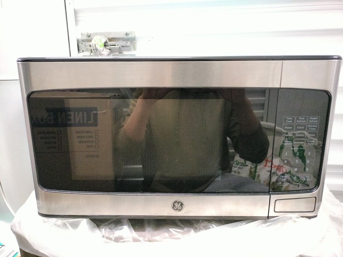 Microwave Oven