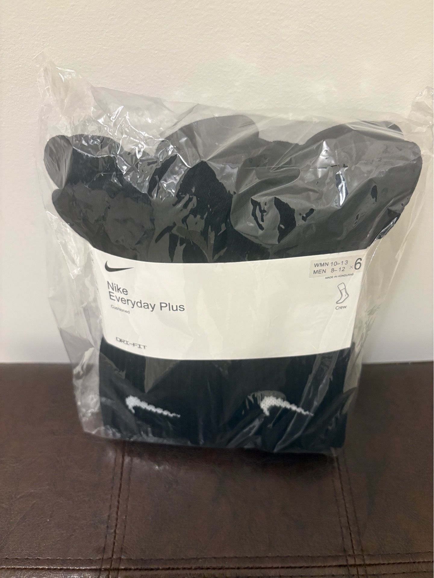 Brand new Nike Everyday Plus Cushion Crew Socks - 6 Pack.