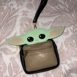 Grogu Baby Yoda Loungefly Wristlet 