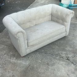 Mini Couch For Pet Or Child