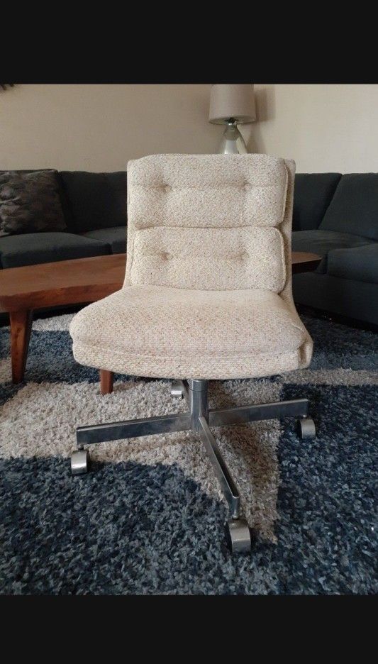 Beautiful MCM Tweed Rolling Chair On Casters