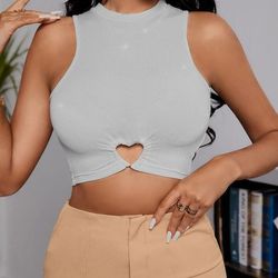 Size L Heart Ring Crop Top 