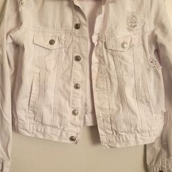 SUPER COOL WHITE JACQUET ALMOST FAMOUS SIZE M