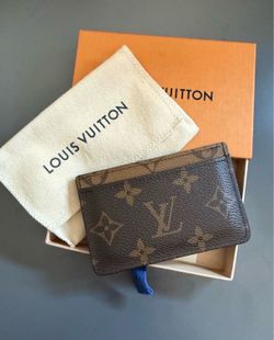 Louis Vuitton card holder