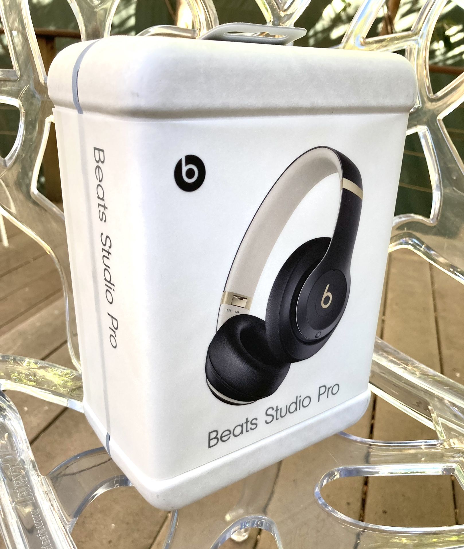 Beats By Dre Studio Pro Wireless Bluetooth Headphones Black/Gold