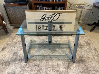 Bell’o TV Stand