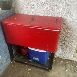 Ice Chest Cooler 🧊 