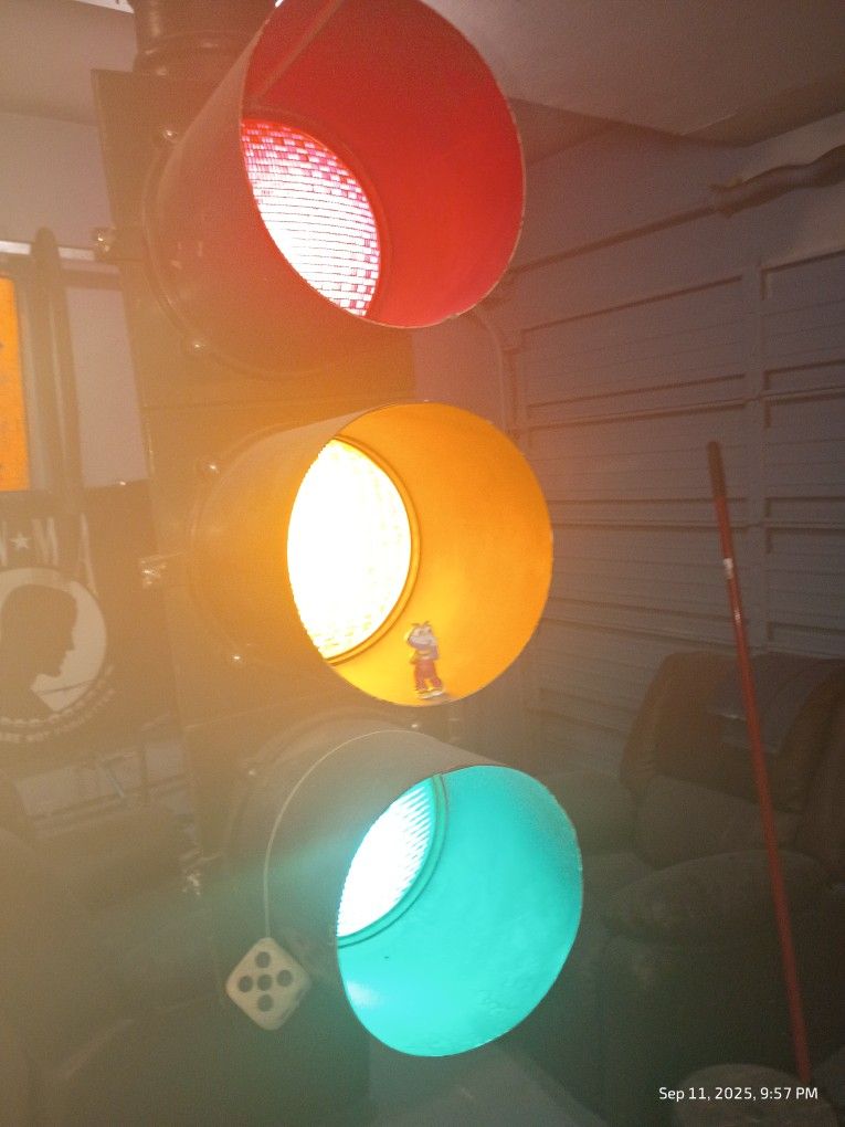Antique Traffic Stop Light