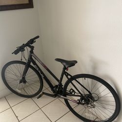 Fuji Absolute 1.9 Bicycle 